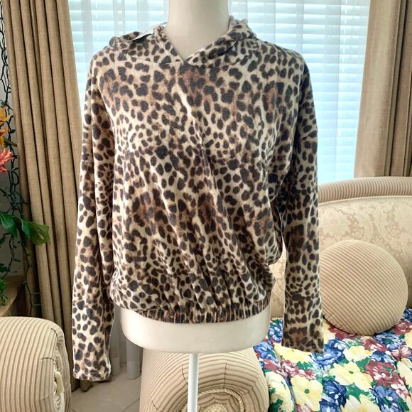 Aqua Soft Brushed Cheetah Print Hoodie Pullover in Orange/Black - Picture 1 of 5